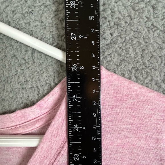 Disney Parks womens Pink Minnie Mouse T-Shirt v neck size XXL - Picture 7 of 10